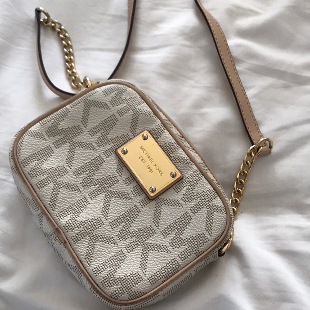 Michael Kors small Crossbody Purse